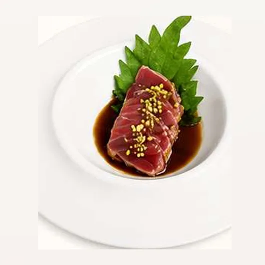 Tuna Tataki with Pistachio (4 pcs)
